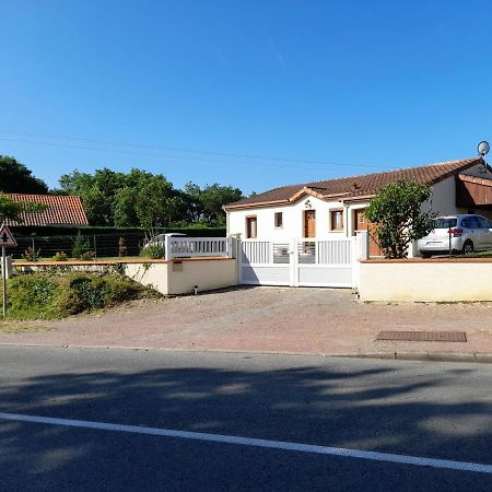 La Belle Maisonnette Montmorillon Exterior foto
